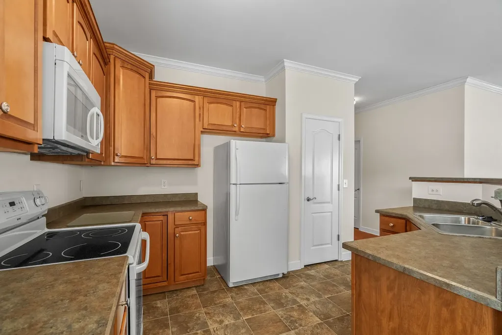 141 Dimaggio Drive Springfield TN 37172