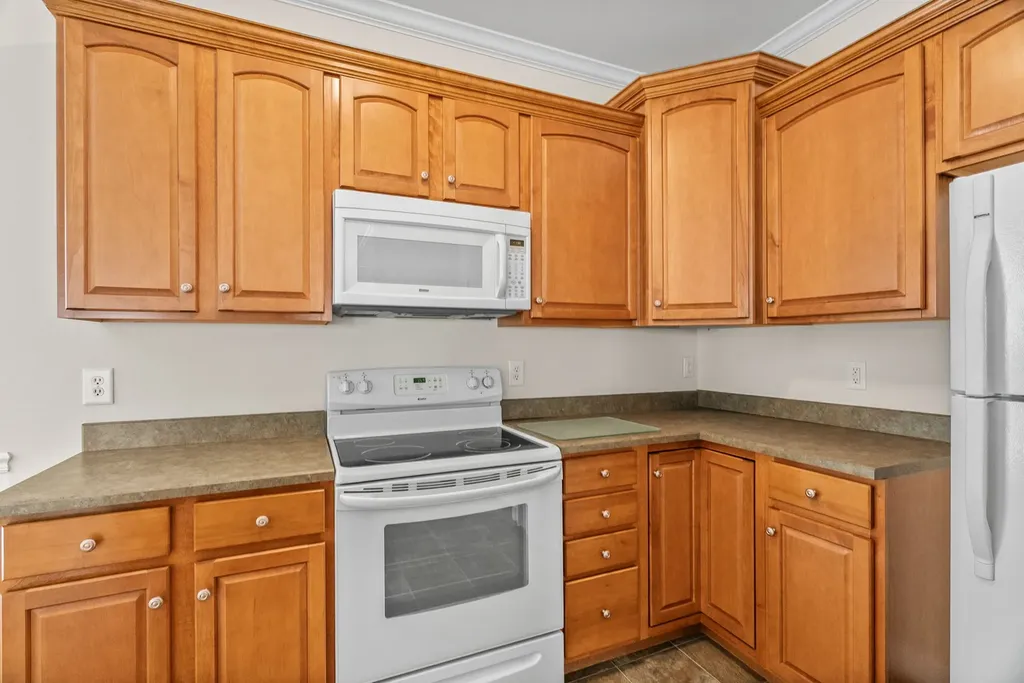 141 Dimaggio Drive Springfield TN 37172