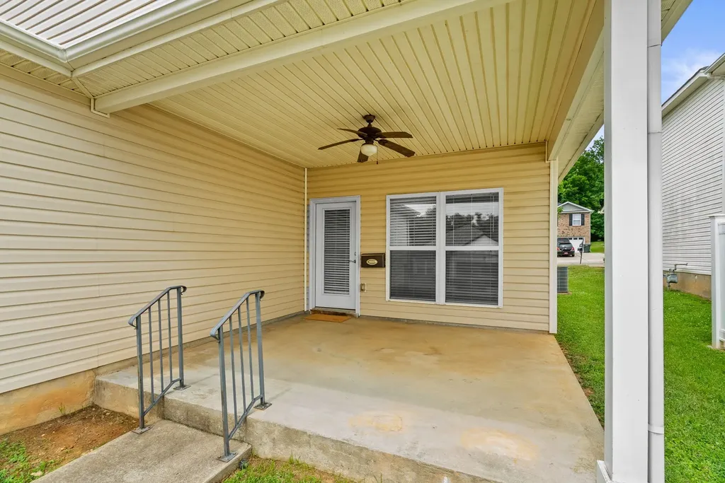 141 Dimaggio Drive Springfield TN 37172