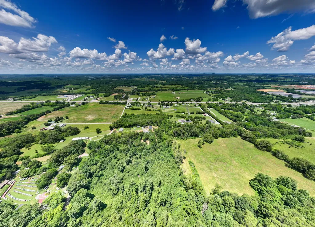 1175 Mcghee Road Greenback TN 37742