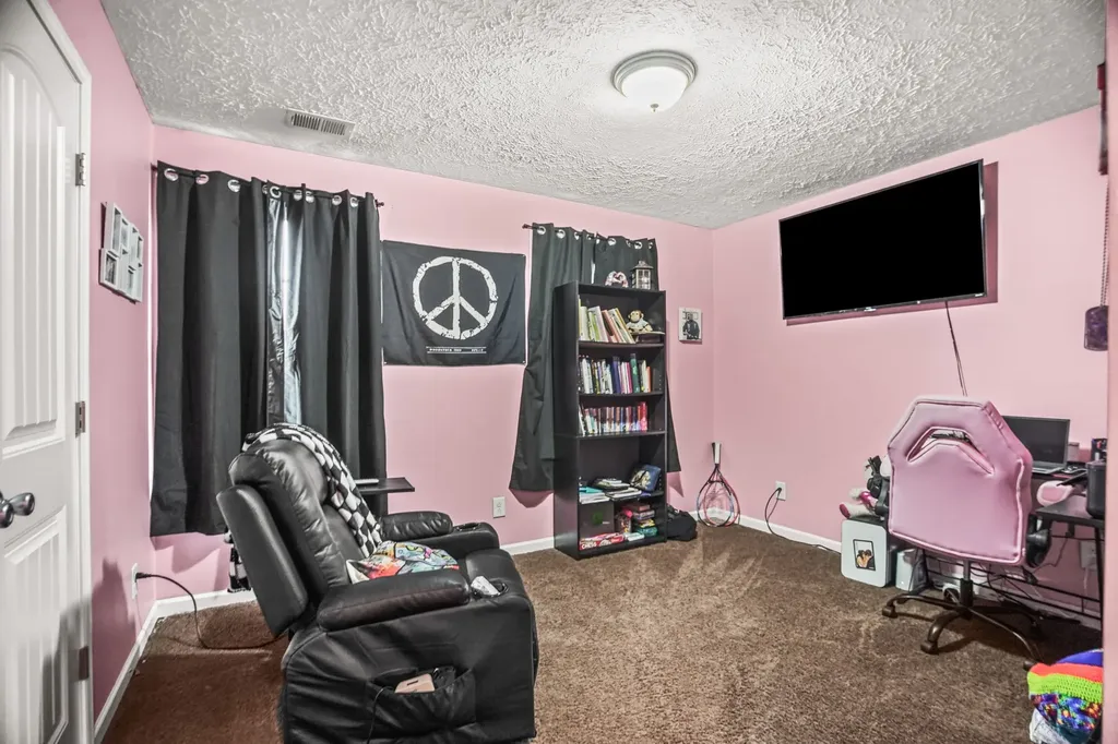 914 16th Ave, E Springfield TN 37172