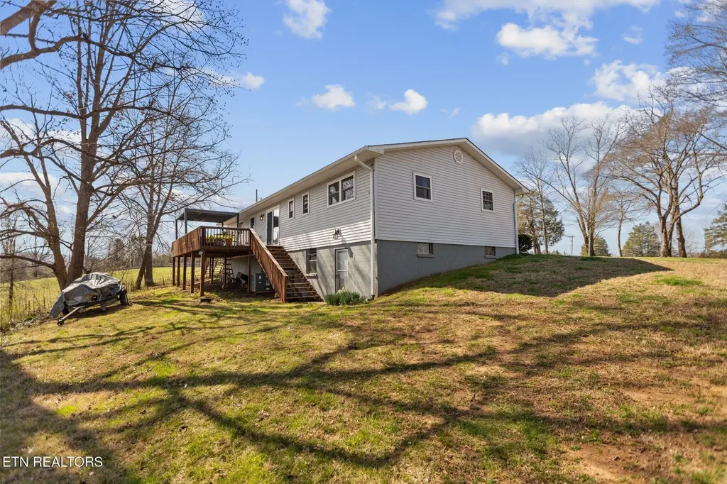 786 Swan Pond Circle Road Harriman TN 37748