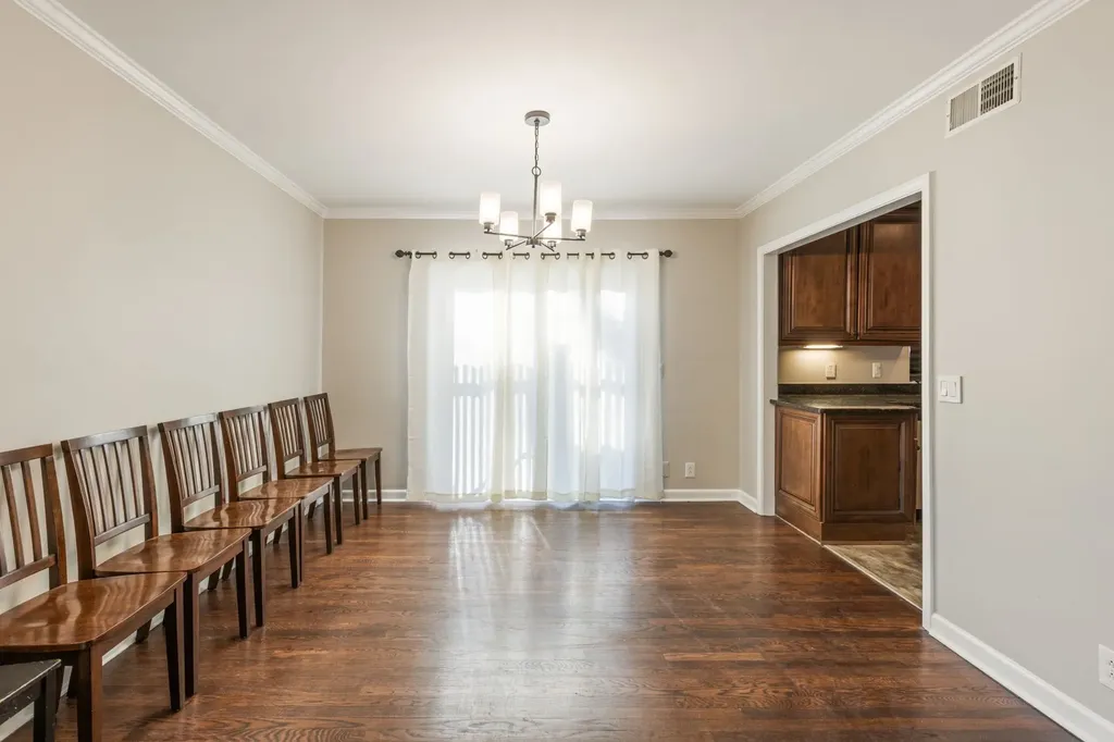 112 Saint Charles Place Nashville TN 37212