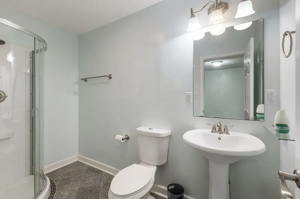 112 Saint Charles Place Nashville TN 37212
