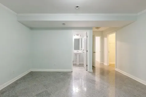 112 Saint Charles Place Nashville TN 37212