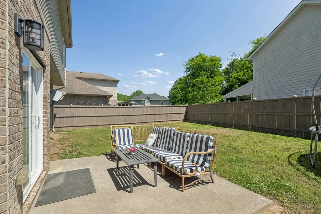7476 Riverland Drive Nashville TN 37221
