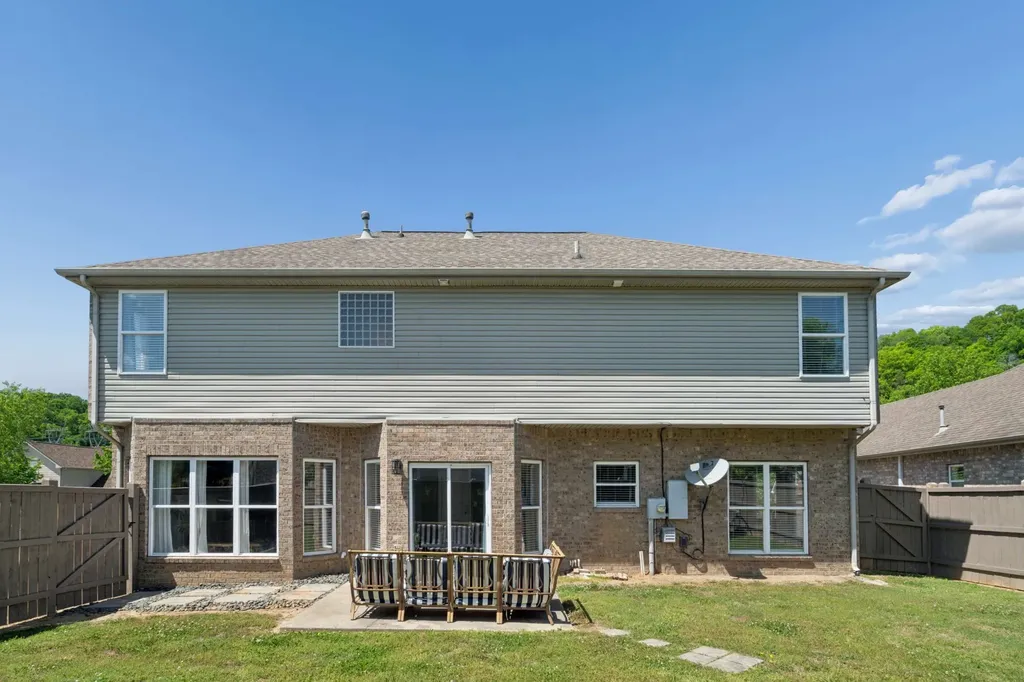 7476 Riverland Drive Nashville TN 37221