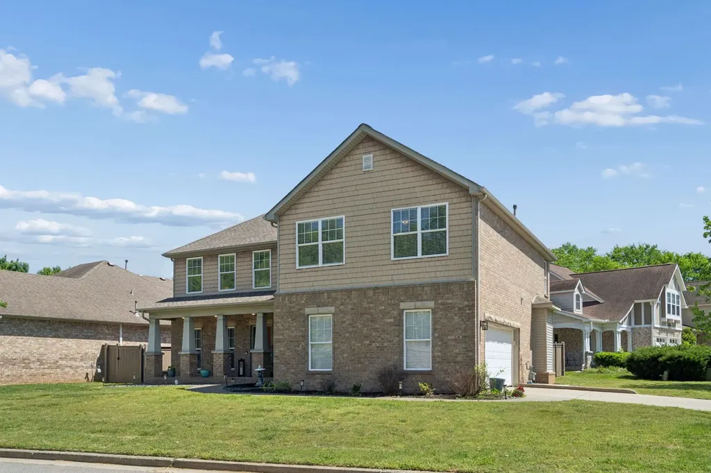 7476 Riverland Drive Nashville TN 37221