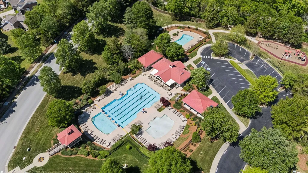 7476 Riverland Drive Nashville TN 37221