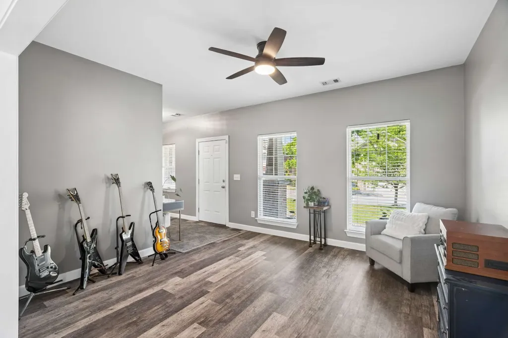 7476 Riverland Drive Nashville TN 37221
