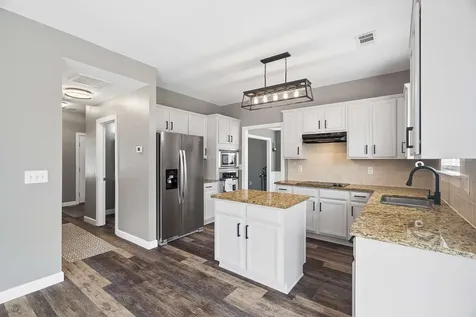 7476 Riverland Drive Nashville TN 37221