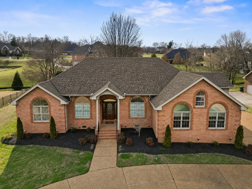 514 Lexington Drive Lebanon TN 37087