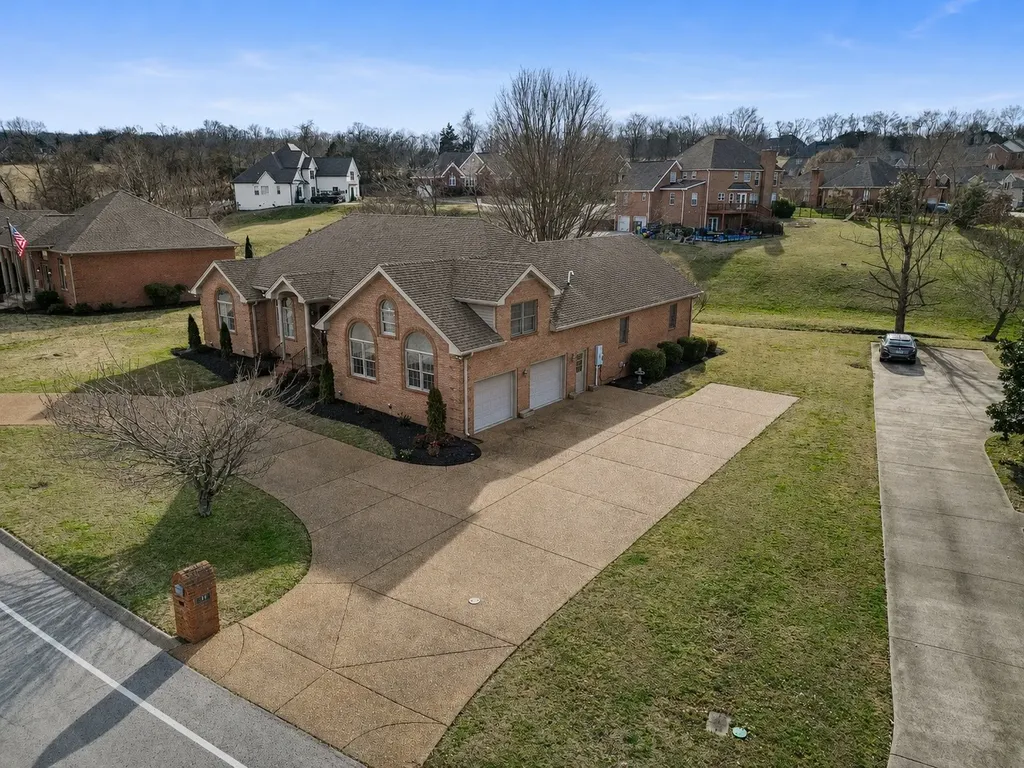 514 Lexington Drive Lebanon TN 37087