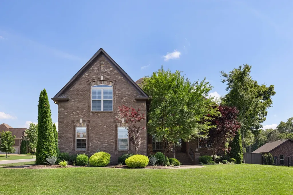 100 Wembly Lane Mount Juliet TN 37122