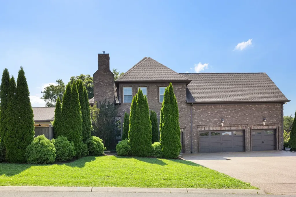 100 Wembly Lane Mount Juliet TN 37122