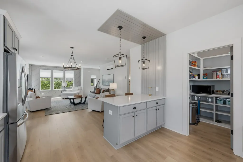 356 E Village Lane Nashville TN 37216