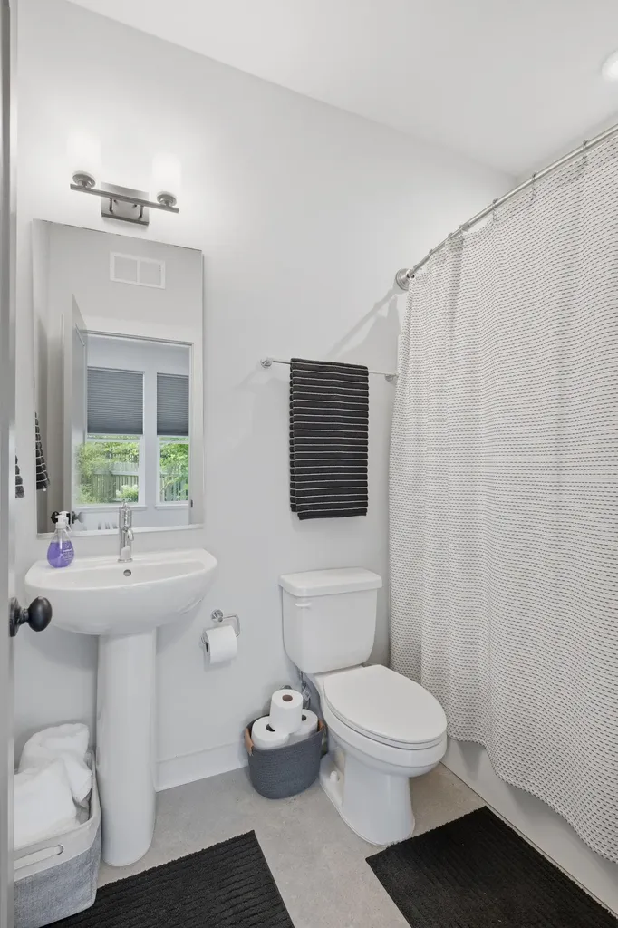 356 E Village Lane Nashville TN 37216