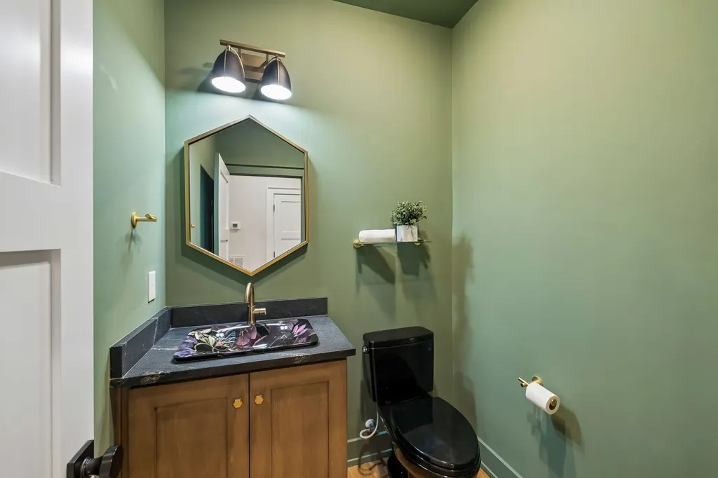 828 Russleo Drive Nashville TN 37209