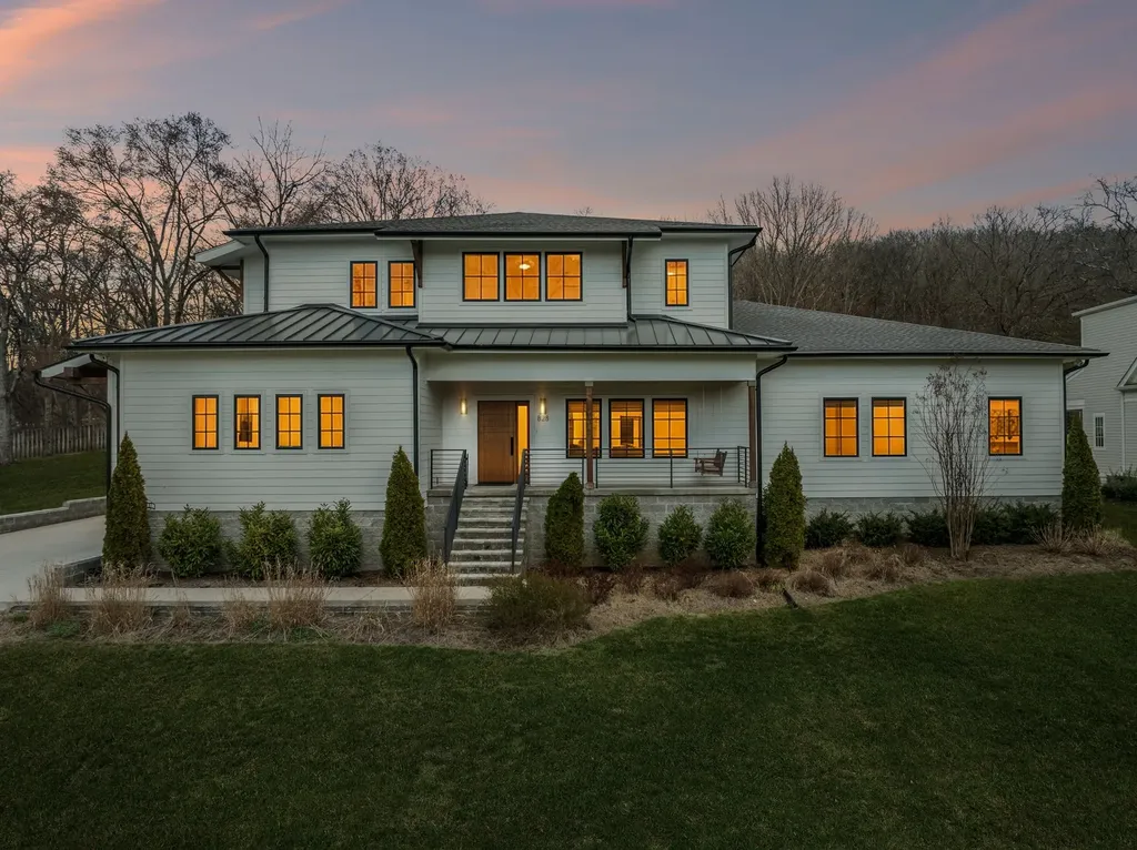828 Russleo Drive Nashville TN 37209