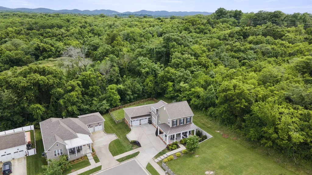 607 Quiet Circle Nolensville TN 37135