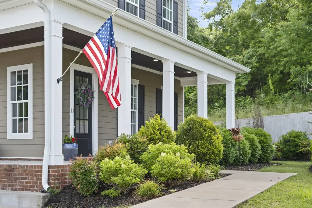 607 Quiet Circle Nolensville TN 37135