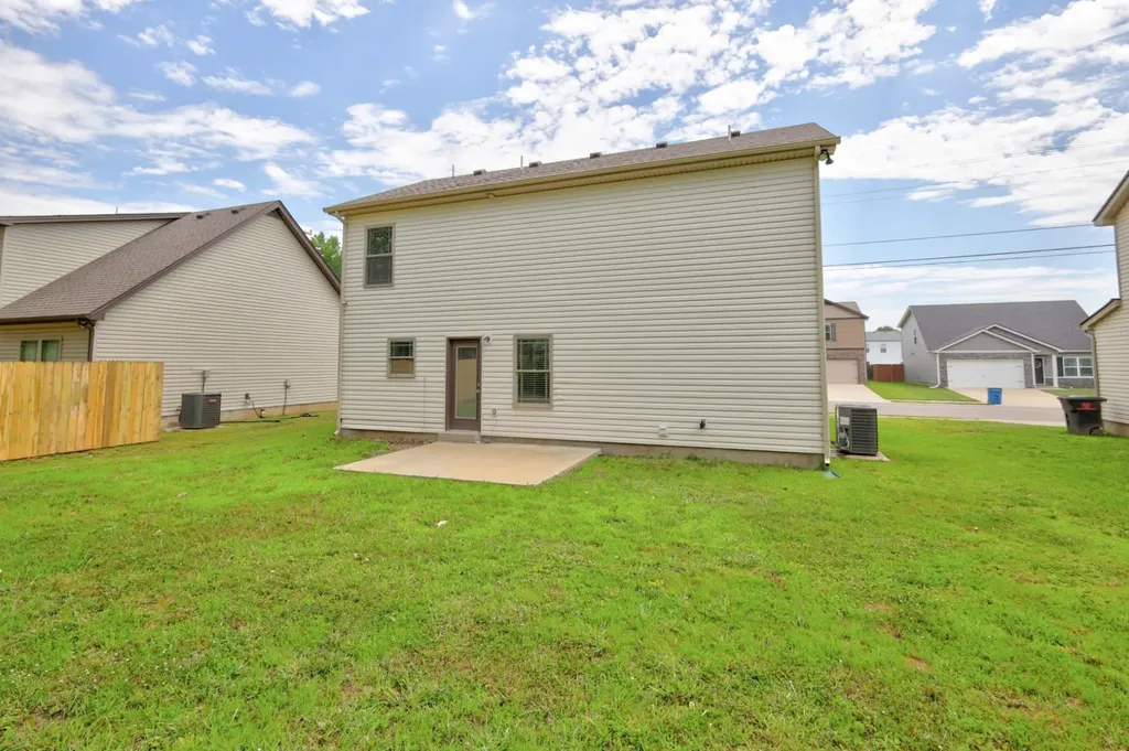 2331 Red Barn Road Christiana TN 37037