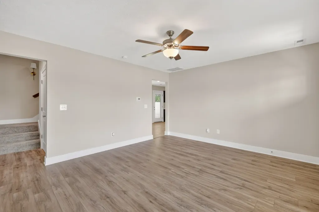 2331 Red Barn Road Christiana TN 37037