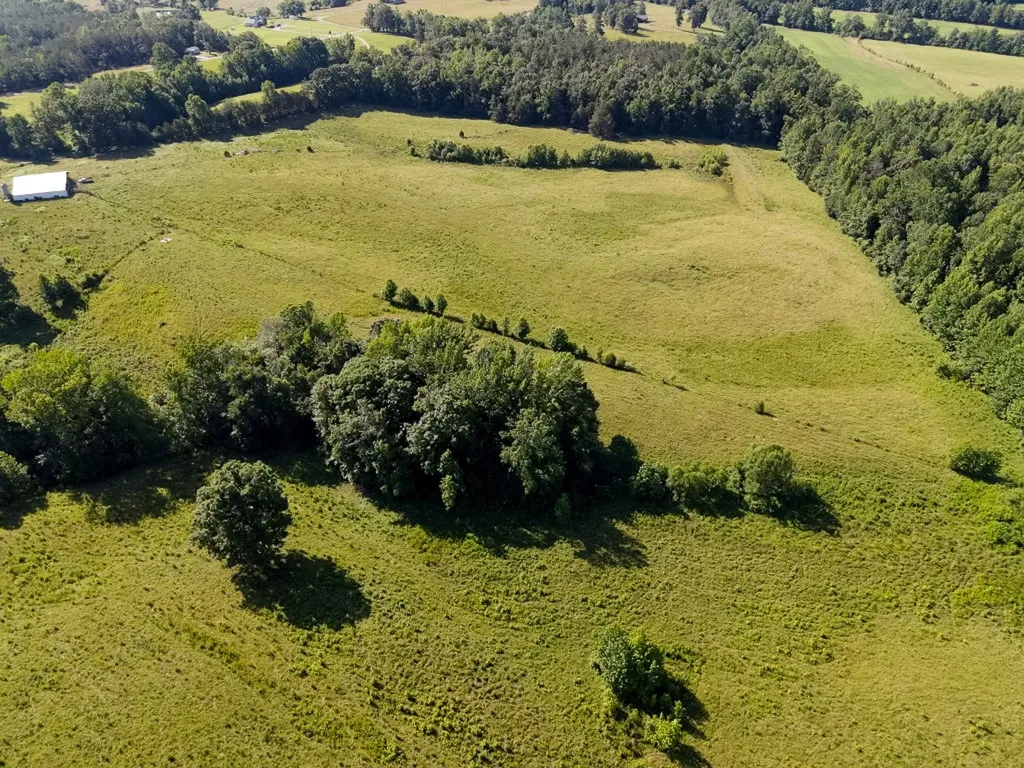 1074 Mcgee Road Decaturville TN 38329