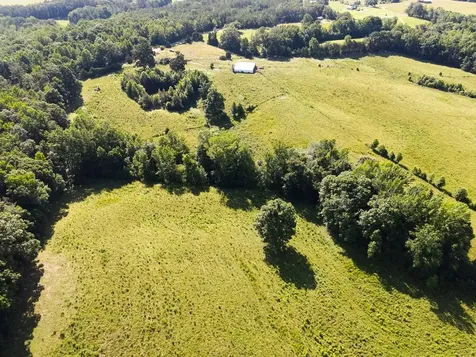 1074 Mcgee Road Decaturville TN 38329
