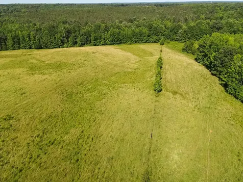 1074 Mcgee Road Decaturville TN 38329