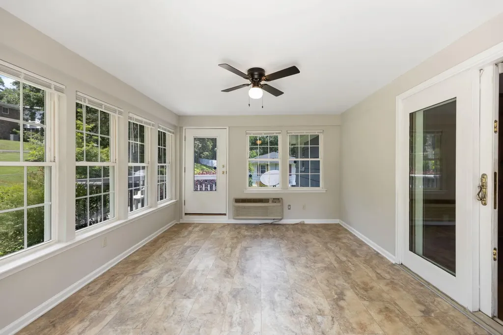 2403 Walnut Drive, NW Cleveland TN 37311