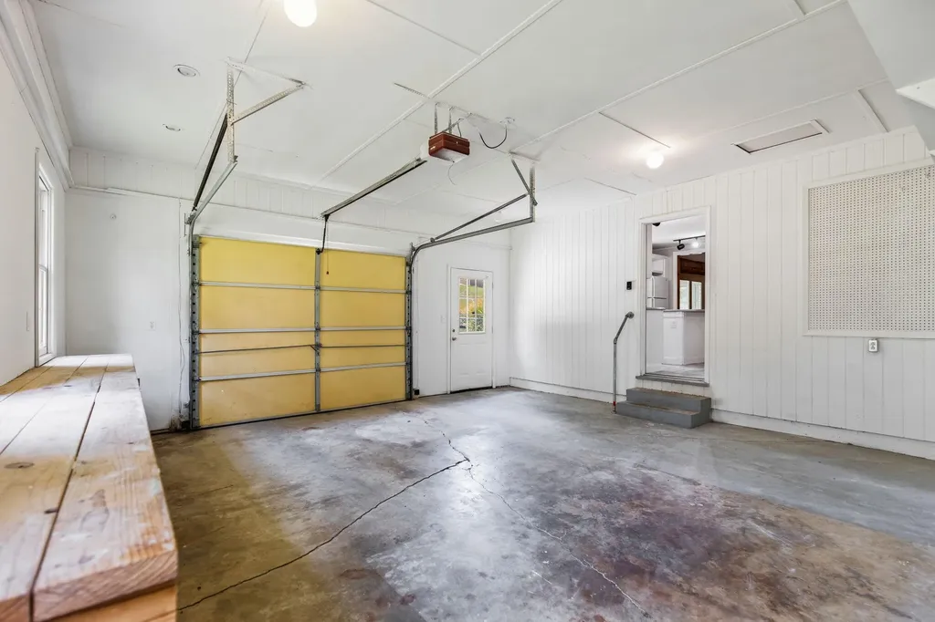 2403 Walnut Drive, NW Cleveland TN 37311