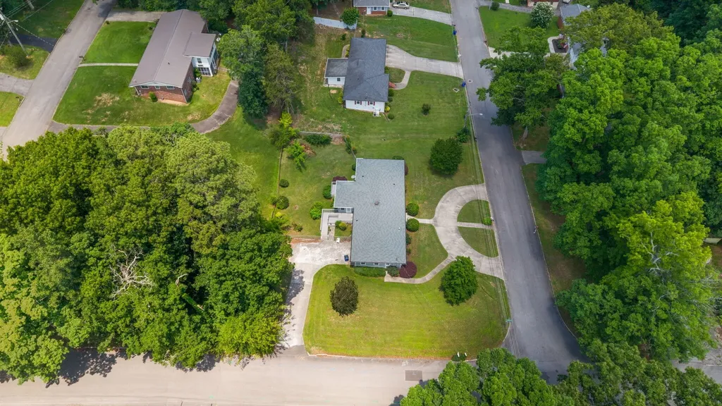 2403 Walnut Drive, NW Cleveland TN 37311