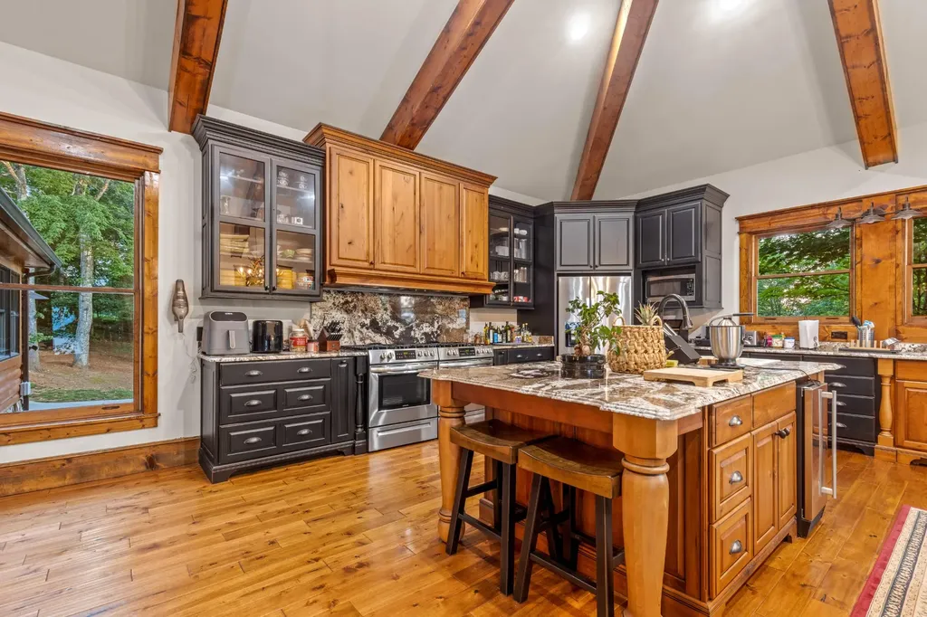 260 Lakeside Lodge Lane Spring City TN 37381