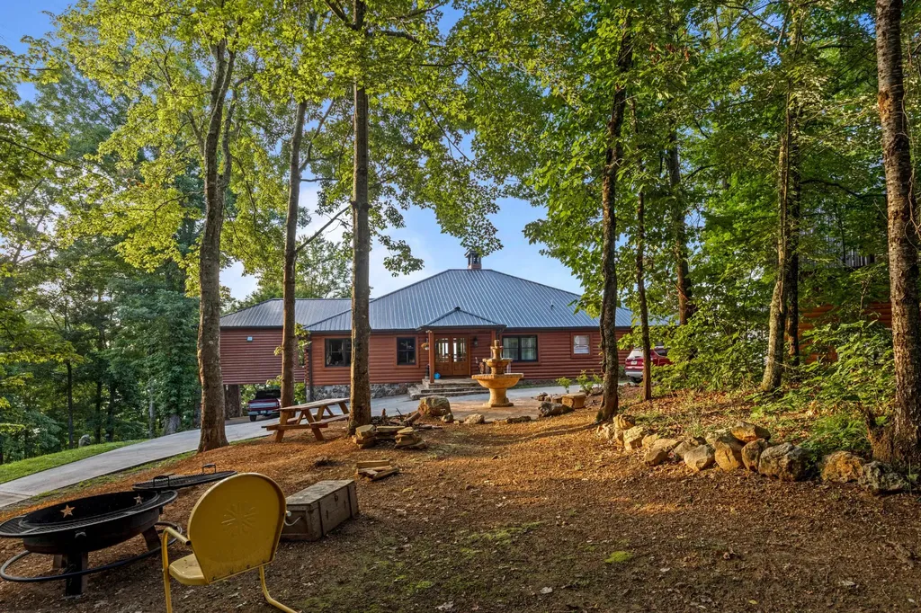 260 Lakeside Lodge Lane Spring City TN 37381