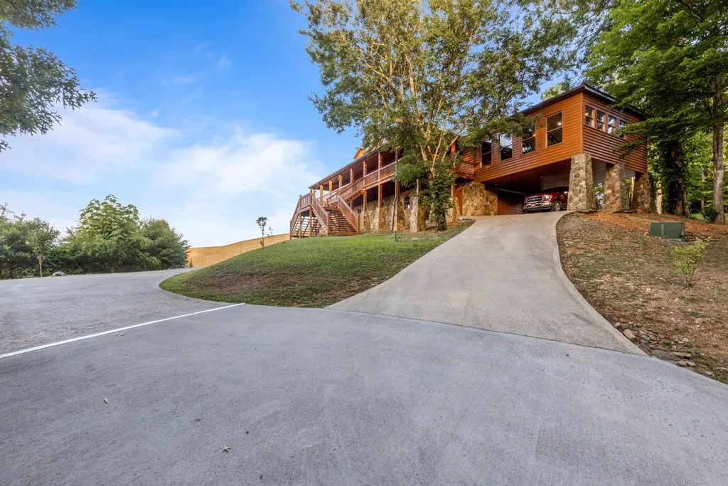 260 Lakeside Lodge Lane Spring City TN 37381