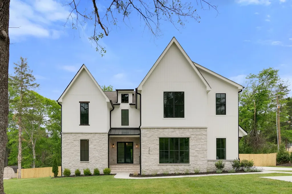 706 Brook Hollow Road Nashville TN 37205