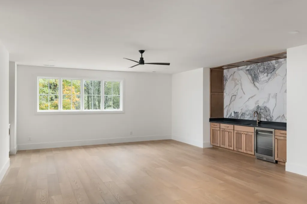 706 Brook Hollow Road Nashville TN 37205