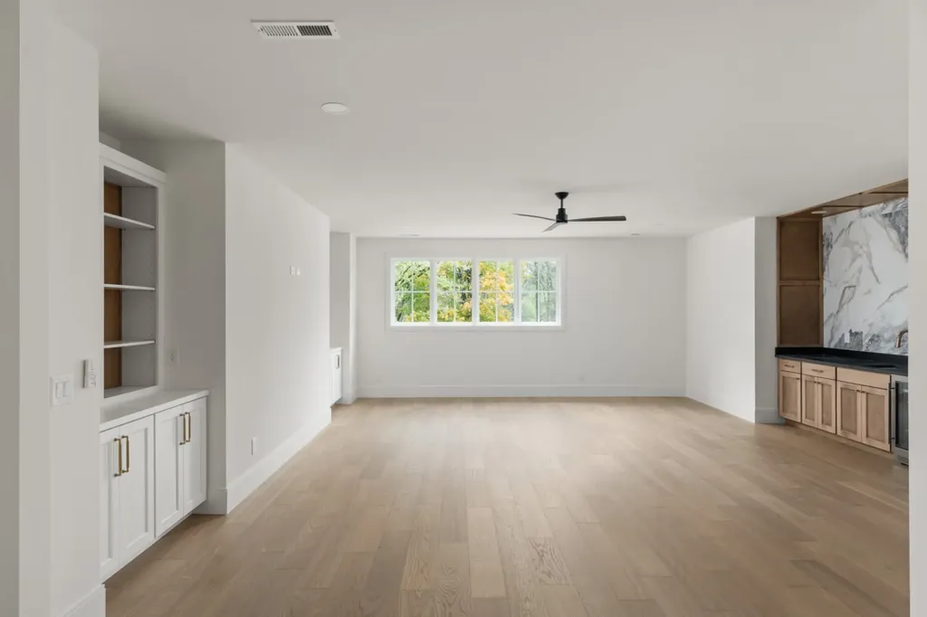 706 Brook Hollow Road Nashville TN 37205