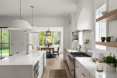 706 Brook Hollow Road Nashville TN 37205