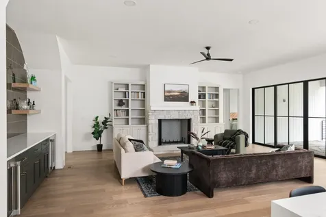 706 Brook Hollow Road Nashville TN 37205