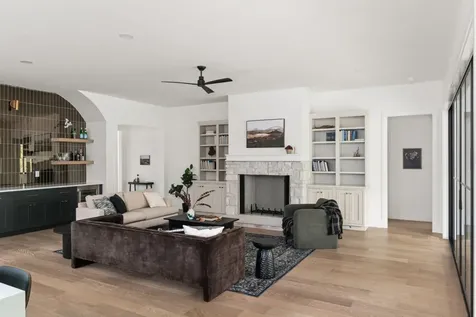706 Brook Hollow Road Nashville TN 37205