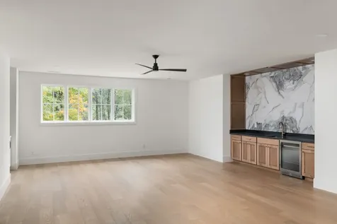706 Brook Hollow Road Nashville TN 37205