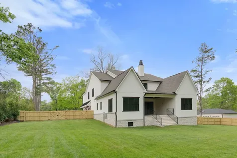 706 Brook Hollow Road Nashville TN 37205