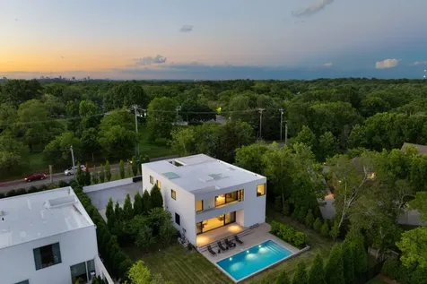 1143 Battery Lane Nashville TN 37220