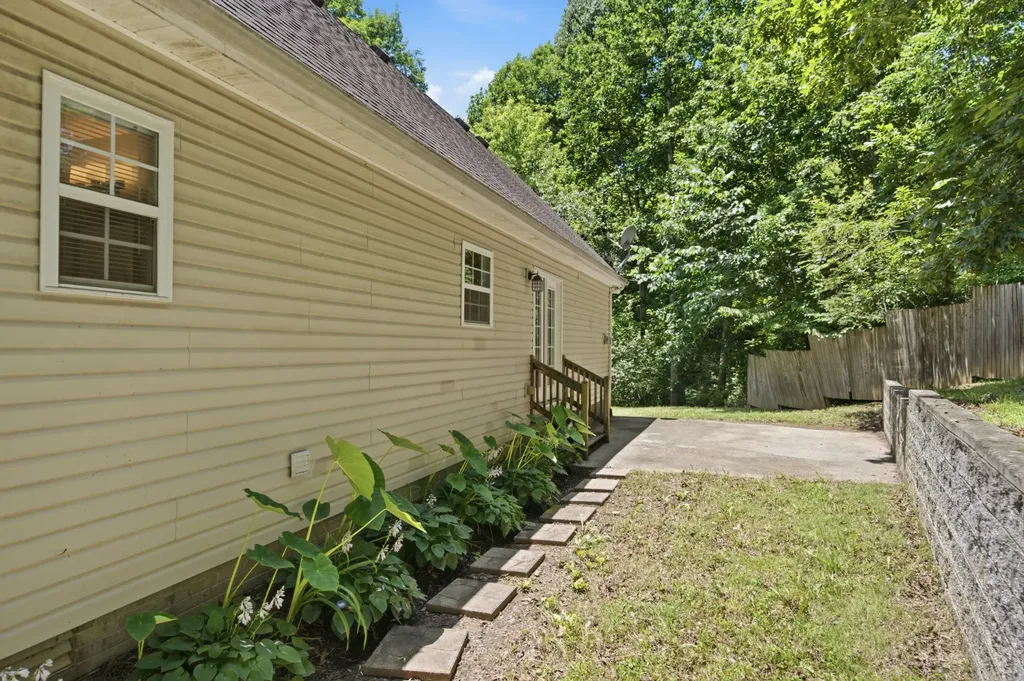 205 Polar Court White Bluff TN 37187