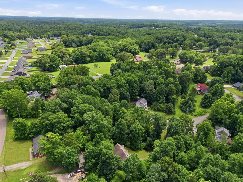 205 Polar Court White Bluff TN 37187