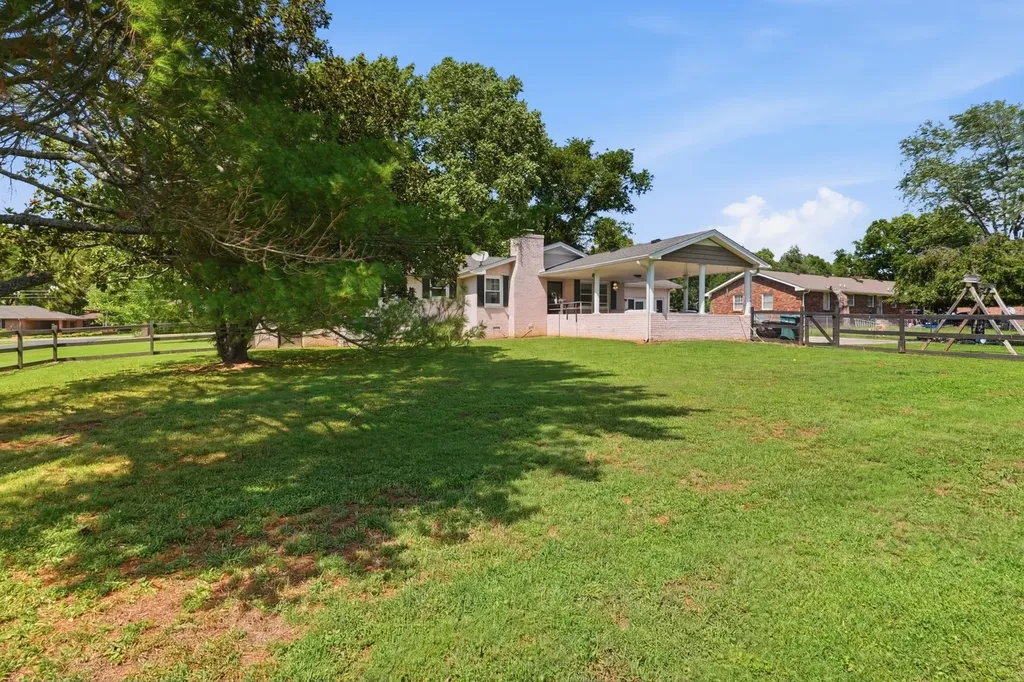 1512 Smith Drive Lebanon TN 37087