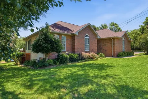 1629 Roundhill Drive Nashville TN 37211