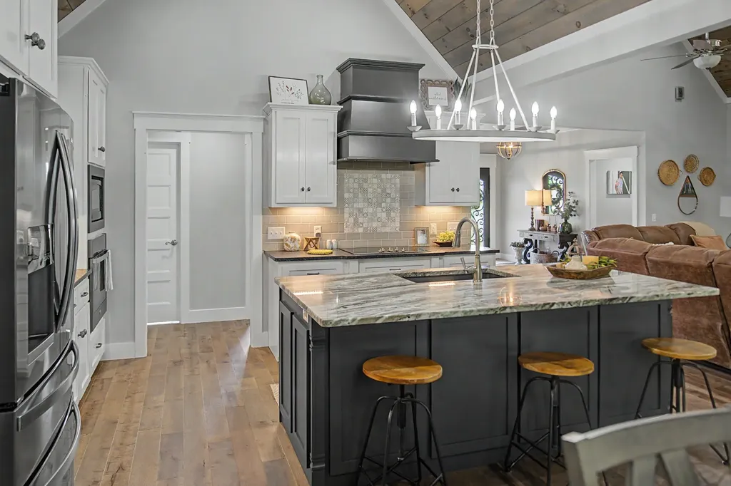 76 Maggie Lena Lane Lafayette TN 37083